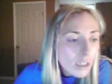 bubblesxxx615xxx601's chat room