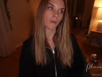 phoenix_taylor's chat room