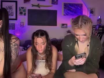 miamoorexo's chat room