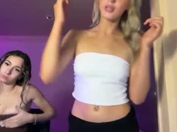 chloeros3e's chat room