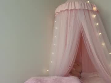 claraxoxo_'s chat room