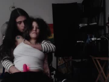 jonmessfan's chat room