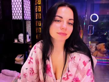 alma_pearl's chat room