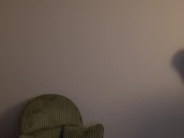 littlemiss_kira's chat room