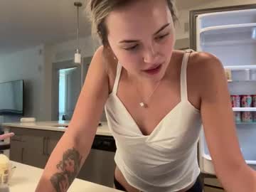 luvaimee's chat room