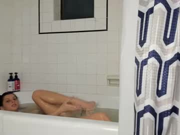 babywolfies's chat room