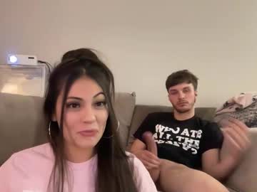 laylakitten4's chat room