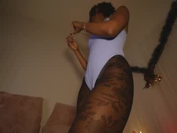 jada_valentine's chat room