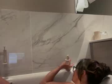 sayplsgdgrl's chat room