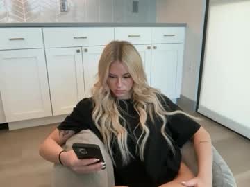 kenziesmithh's chat room