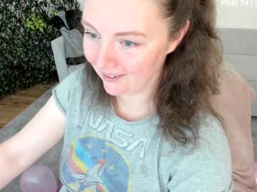 haylee_love's chat room