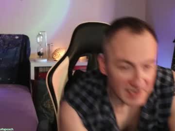 widthofapeach's chat room