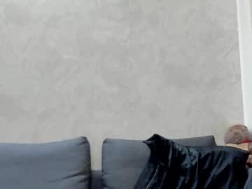 v_deville's chat room