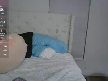 esoterickitten777's chat room