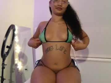 rosalinatoosexy's chat room