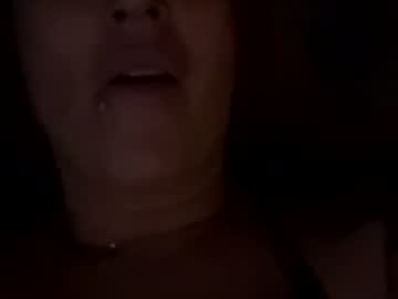 coupleoffantastics's chat room