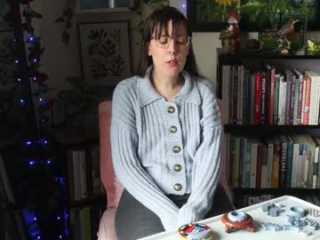 ellynaomi's chat room