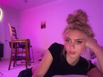 chloeros3e's chat room