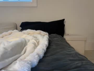 chloeros3e's chat room