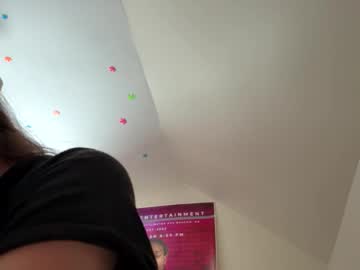 deepthroatqueen33's chat room