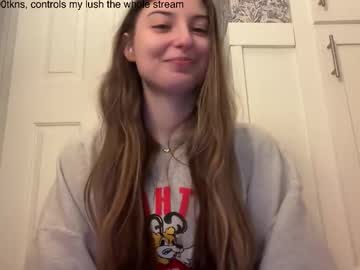 fantasyella's chat room