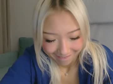 vivianwinters's chat room