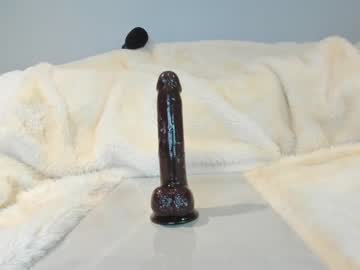 eatmygingersnapps's chat room