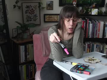 ellynaomi's chat room