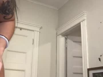 stacywithuu's chat room