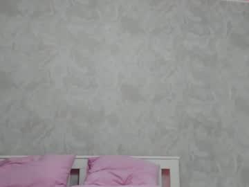 v_deville's chat room