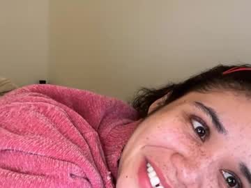 kissandcurrency's chat room