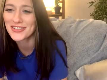 aliciacolette123's chat room