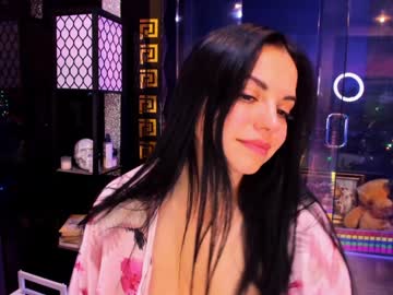 alma_pearl's chat room