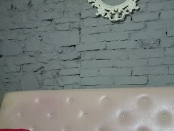 vixvixenn's chat room