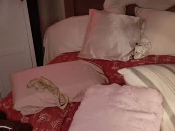 kaileeshy's chat room