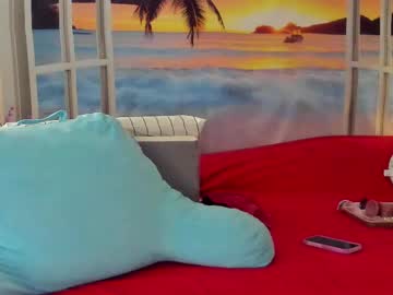 masquerouge's chat room