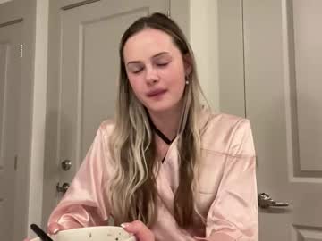 luvaimee's chat room