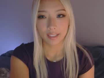 vivianwinters's chat room