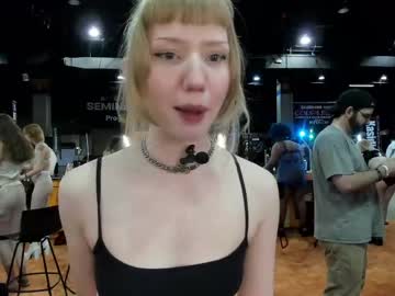 eve003300's chat room