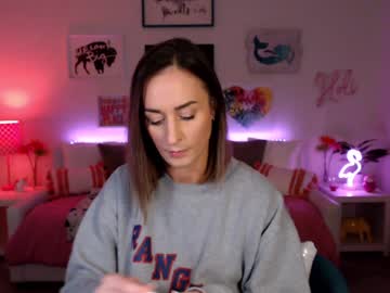 holihurricane's chat room