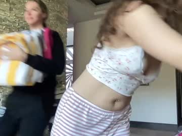 daddy_daycare_'s chat room