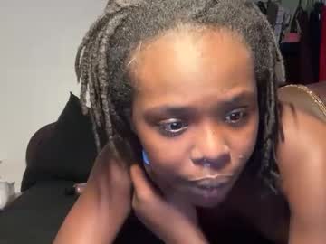 kinkycoupleinteracial's chat room