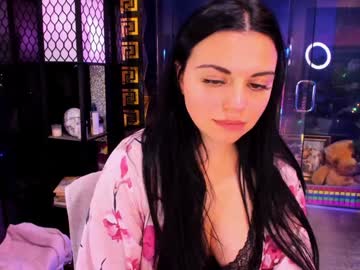 alma_pearl's chat room