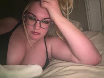 x_dreamgirl_x's chat room