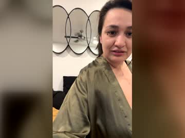 xmoanxxxa's chat room