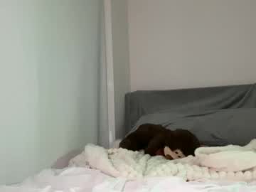 lightbluepufferfish's chat room