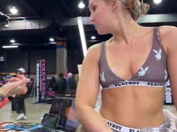 graciemae_baexx's chat room