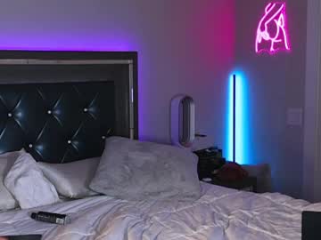 veronicadiazxxx's chat room