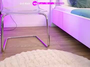 ilikeithaard's chat room