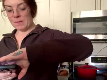 intothewoodswego's chat room